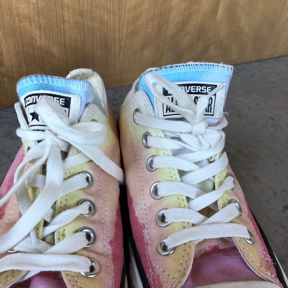 Converse